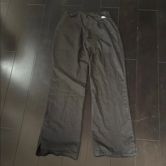 Grey's Anatomy XS Black scrub pants Set of 2! - Picture 8 of 11